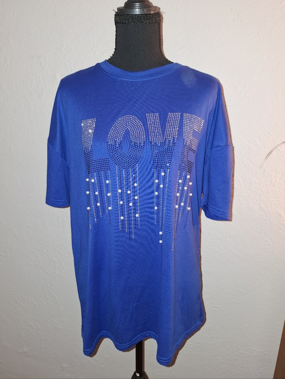Unisex' Blue 'LOVE' Rhinestone Tee - Picture 1 of 5